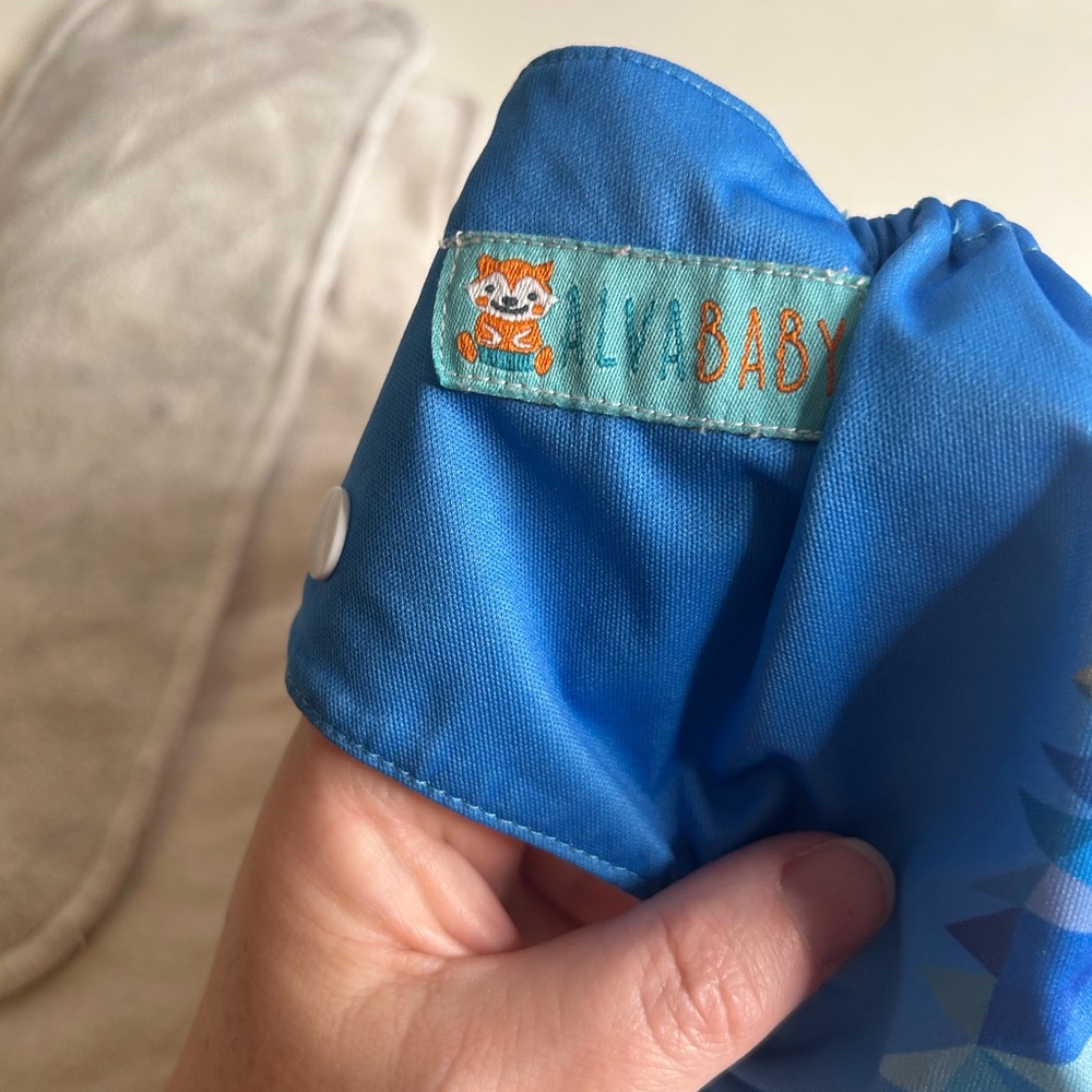 AlvaBaby Reusable Diaper - Picture 4 of 10